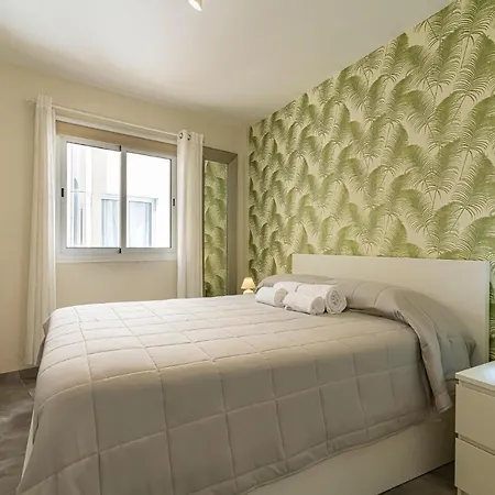 Apartment Penthouse Manureva By Pajarito Holidays Los Cristianos (Tenerife)